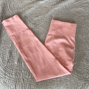 Halara pink seamless leggings size Med